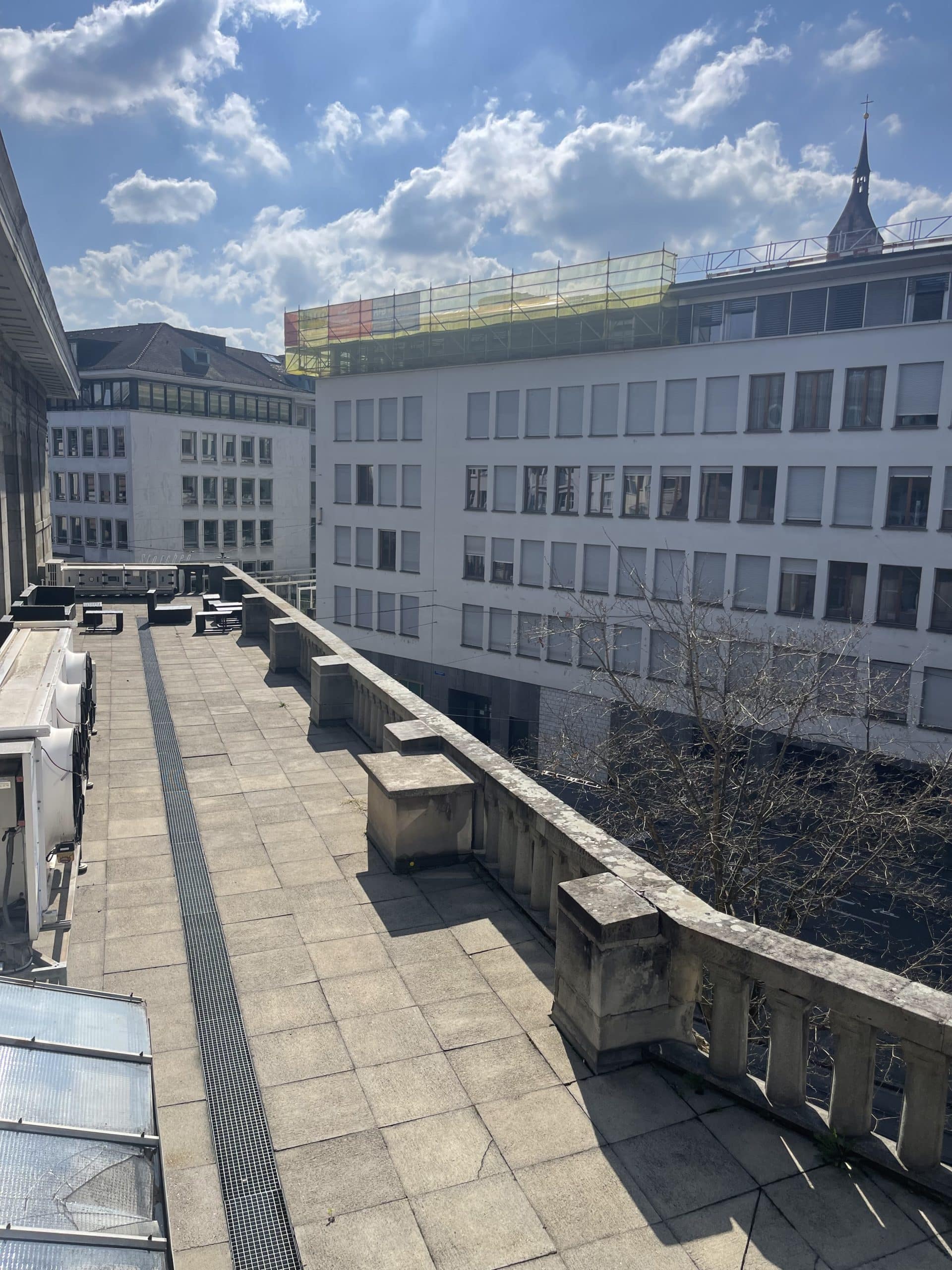 Domiciliation d'entreprise à Bâle_2ème vue extérieure du bureau fiduciaire