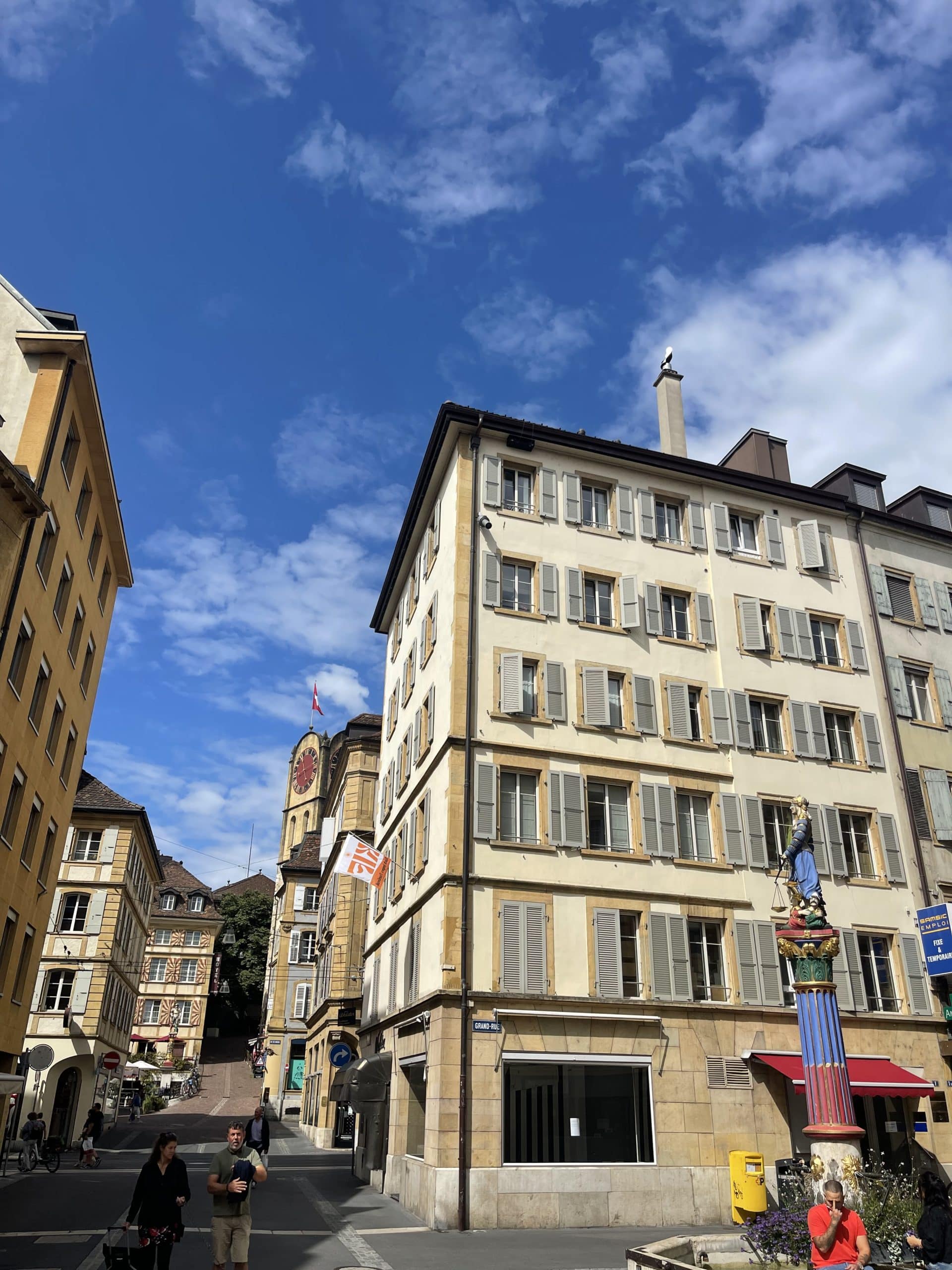 Domiciliation entreprise neuchâtel_vue devanture éloignée