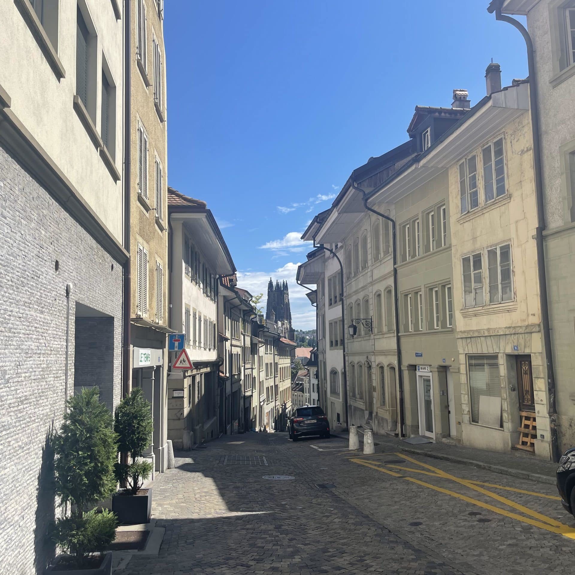 Domiciliation entreprise fribourg_vue rue